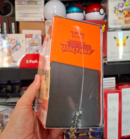 Vivid Voltage Elite Trainer Box (ETB)**